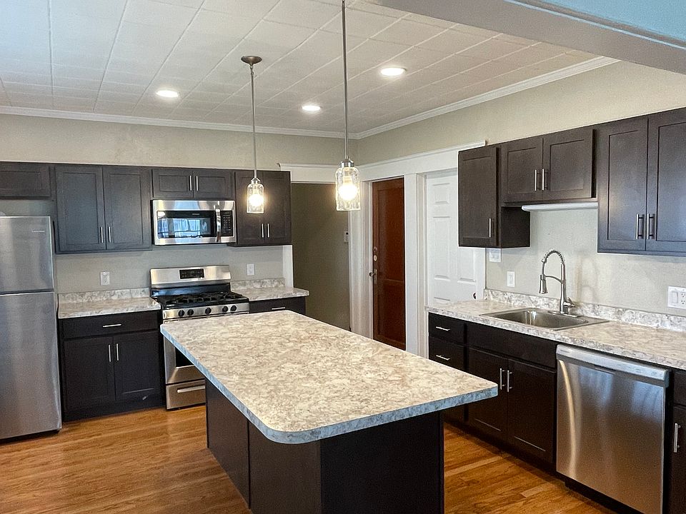 1st image of 101 Minnesota Ave Floor 1