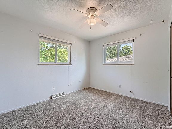 5th image of 8271 Bluebell Way