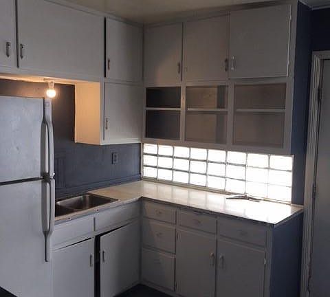 2nd image of 501 SW Avenue D