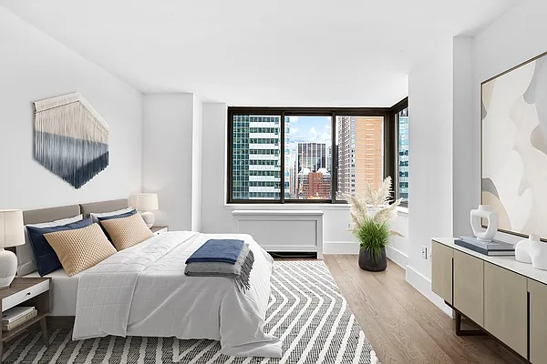 Rented by Greystar | media 3