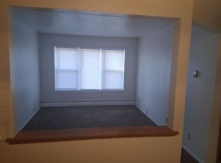 4007 28th Ave APT 12, Kenosha, WI 53140