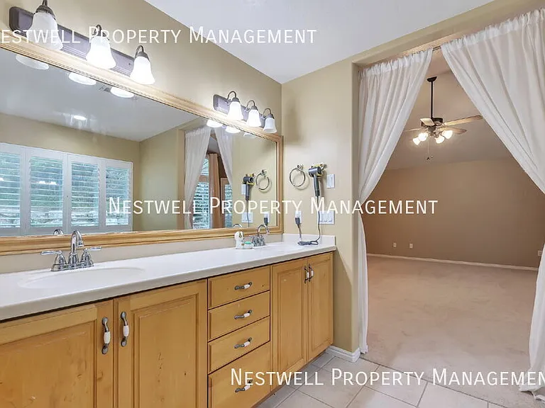 204 N Fairway Dr — Photo 14