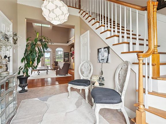 2nd image of 2049 Carmel Valley Dr