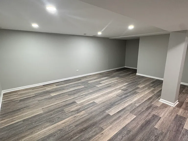 16847 Bulger Ave — Photo 7