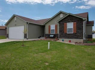 8333 Crystal Ridge Ct, Cedar Hill, MO 63016