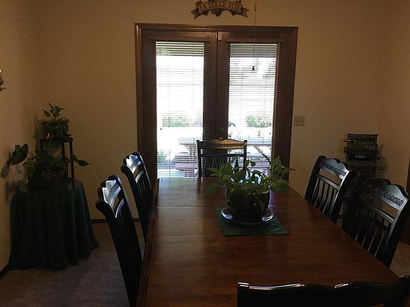 5th image of 1716 E Howard Ct