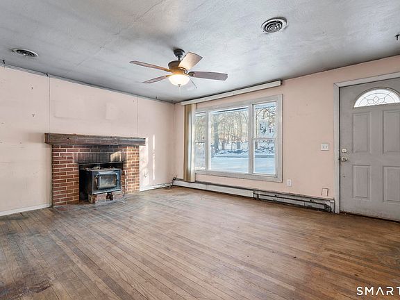 5th image of 57 Cranberry Pond Road