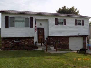 908 Calverts Ln, West Portsmouth, OH