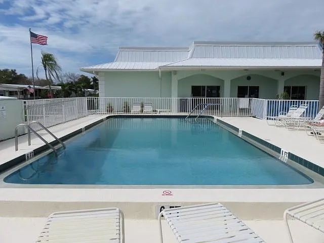 2107 Palma Sola Blvd #8 — Photo 17
