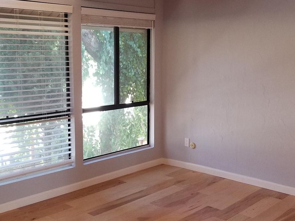 1st image of 855 Brookline Dr APT K