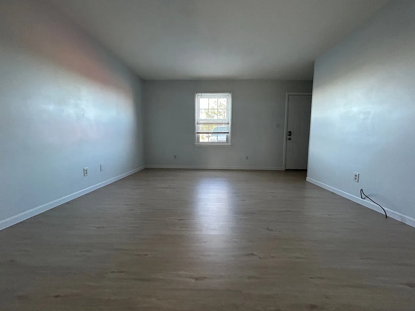 Virginia Hills Apartments — Photo 3