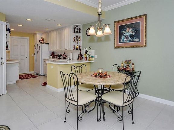 5th image of 7698 Bergamo Ave
