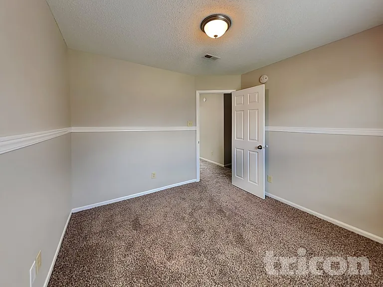 11818 Buck Creek Cir — Photo 10