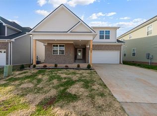 566 Vining Ln, Bowling Green, KY 42104