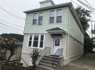 15 Lane St #2R, Yonkers, NY 10701