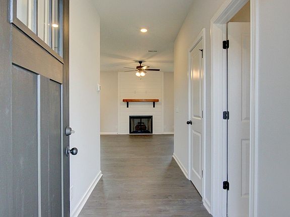 5th image of 305 Galway Dr Lot 212