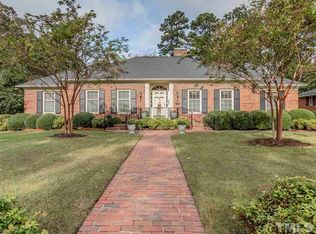 1008 S Crescent Dr, Smithfield, NC 27577