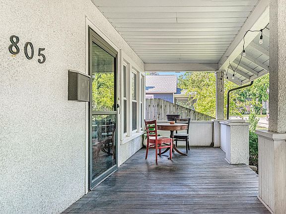 3rd image of 805 S 8th St