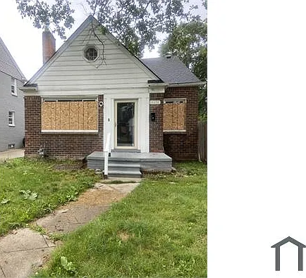 15238 Seymour St — Photo 1