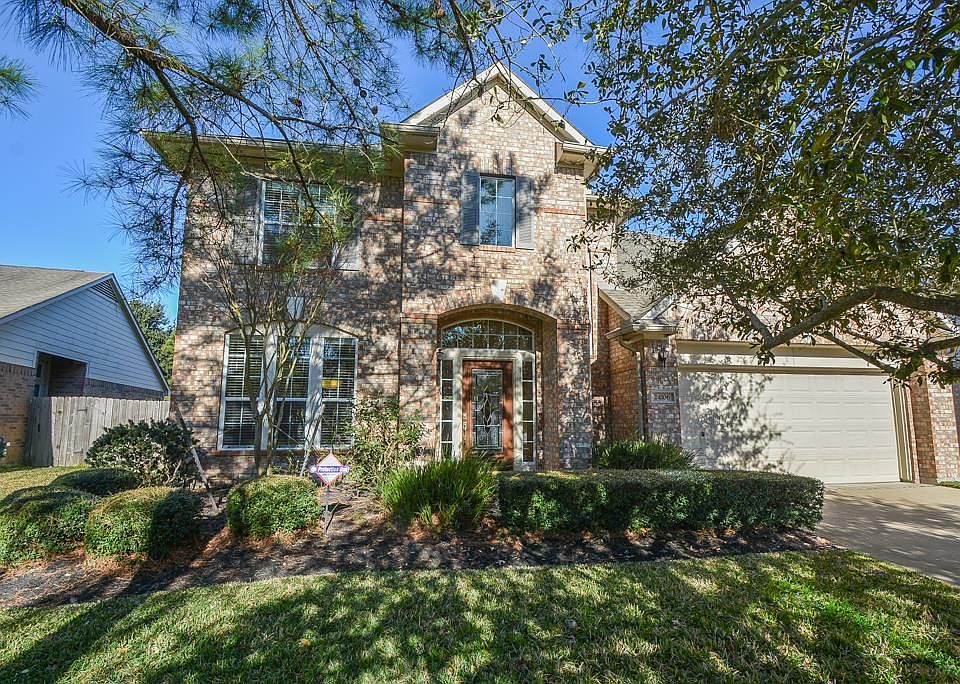 1st image of 24106 Northshire Ln
