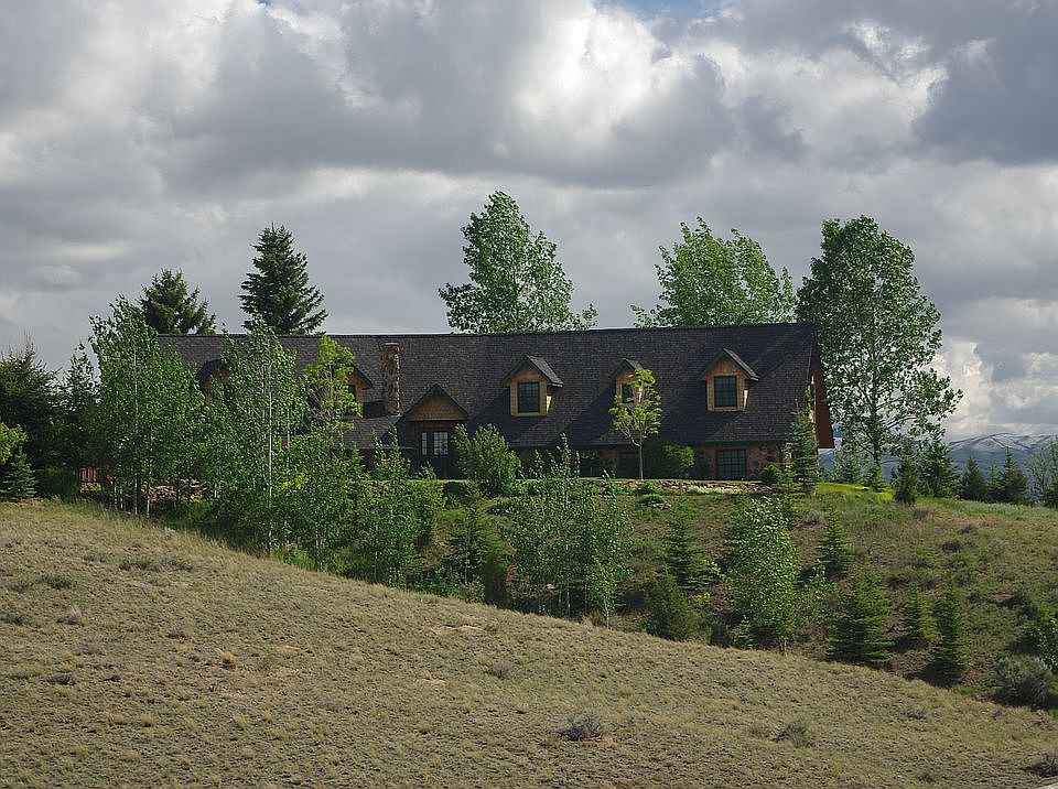 Front (north) side of house