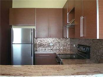2nd image of 1789 NE Miami Gardens Dr APT 302