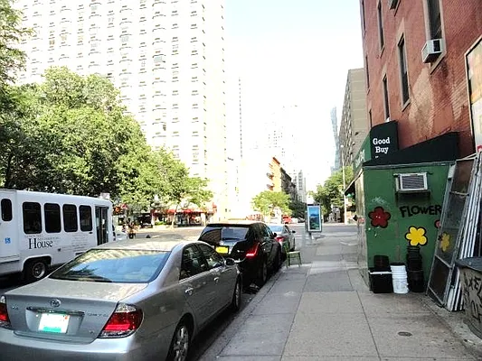 Rented by Prince Real Estate Associates LLC | media 27