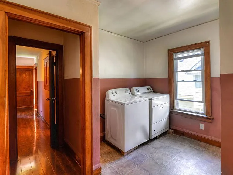 1171 Marion St #2 — Photo 7