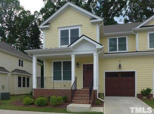 528 Lena Cir, Chapel Hill, NC 27516