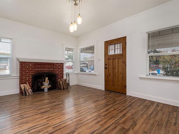5th image of 734 Olive St