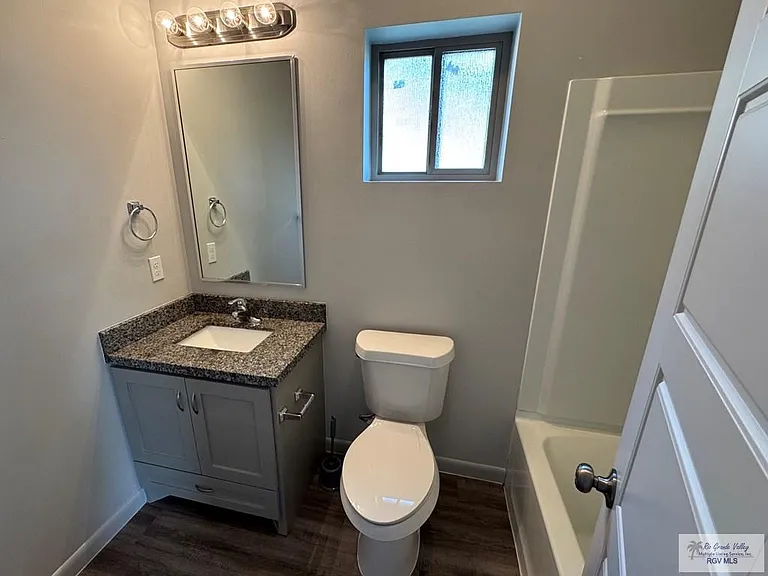 7100 Via Del Mar Cir #B-3 — Photo 13
