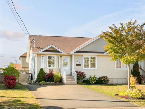 91 Harmony Dr, Riverview, NB E1B 0M9