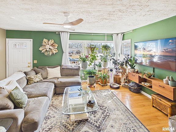 3rd image of 29 N Oxford Rd