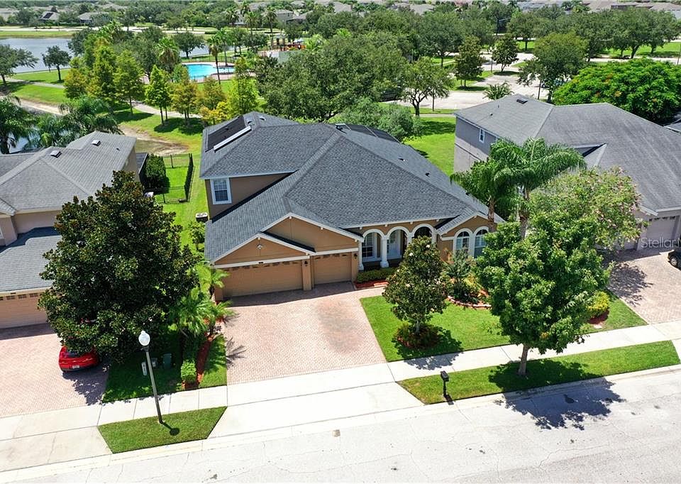 1st image of 910 Home Grove Dr