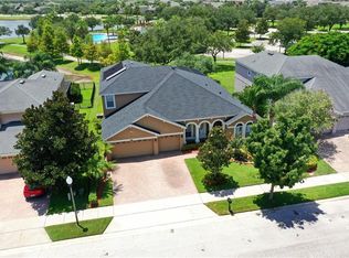 910 Home Grove Dr, Winter Garden, FL 34787