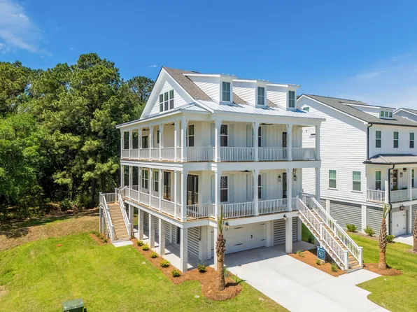 1051 Capersview Ct, Awendaw, SC 29429