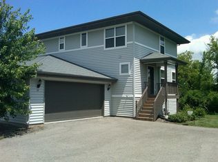 19 Freese Ct, Madison, WI 53718