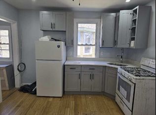 11 W End Ave, Inwood, NY 11096