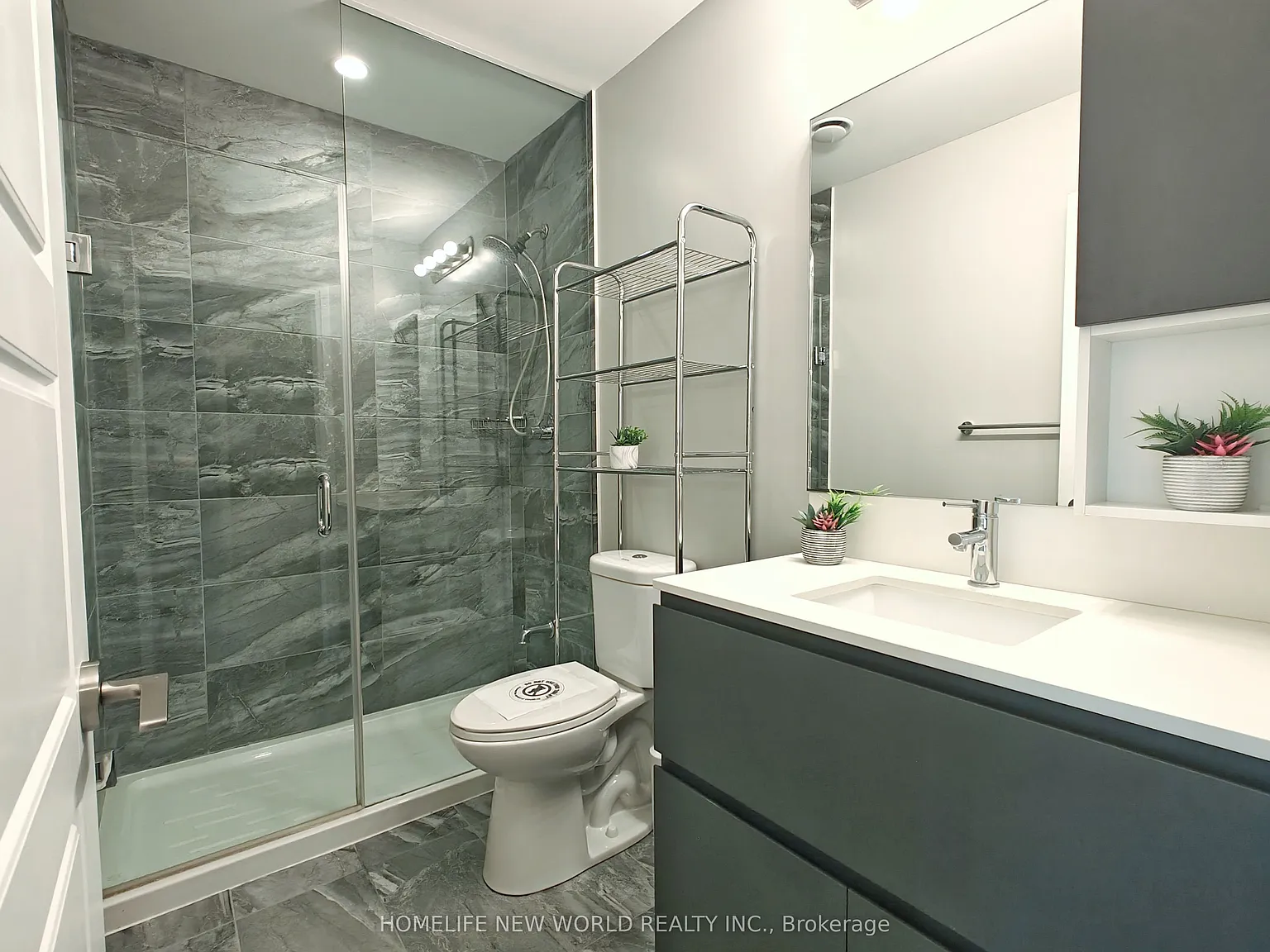 2 bed, $2,450 — Photo 4