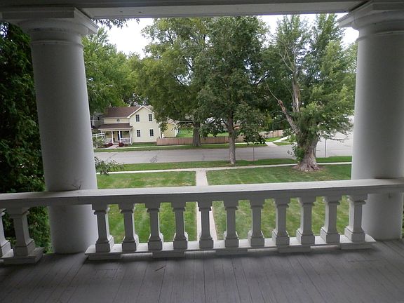 4th image of 509 Bishop Ave