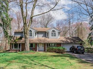 246 Crescent Ave, Wyckoff, NJ 07481