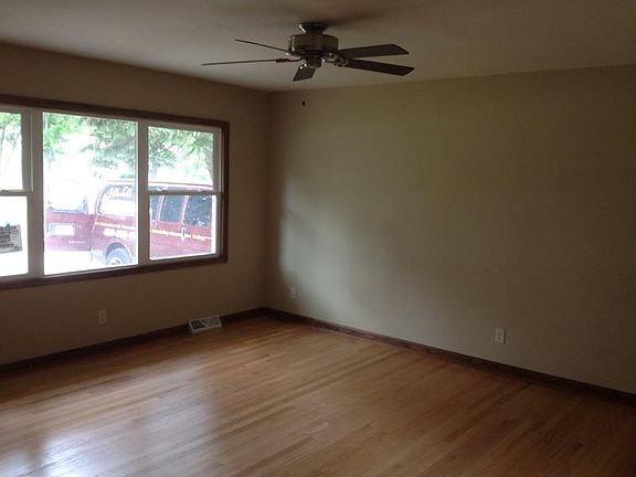 Hardwood floors main level