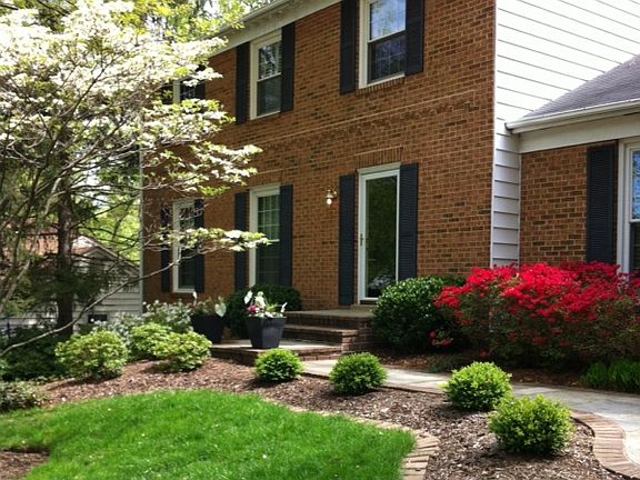 2nd image of 4947 Sabra Ln