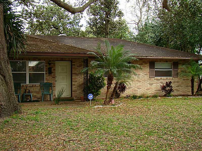 1st image of 1712 Crystal Lake Dr