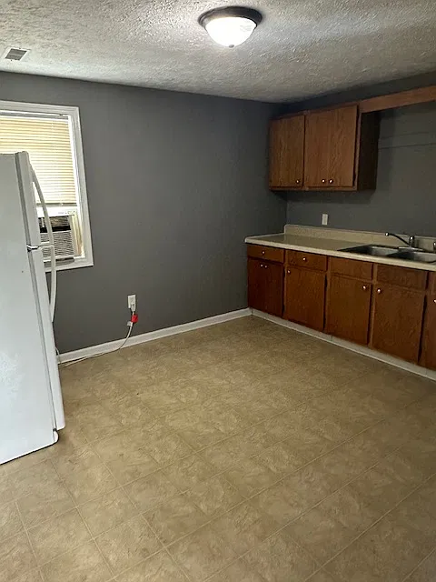 1 bed, 800 sqft, $800 — Photo 3