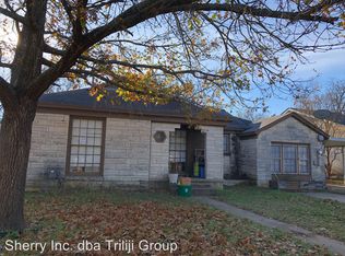 718 W 5th St, Mc Gregor, TX 76657