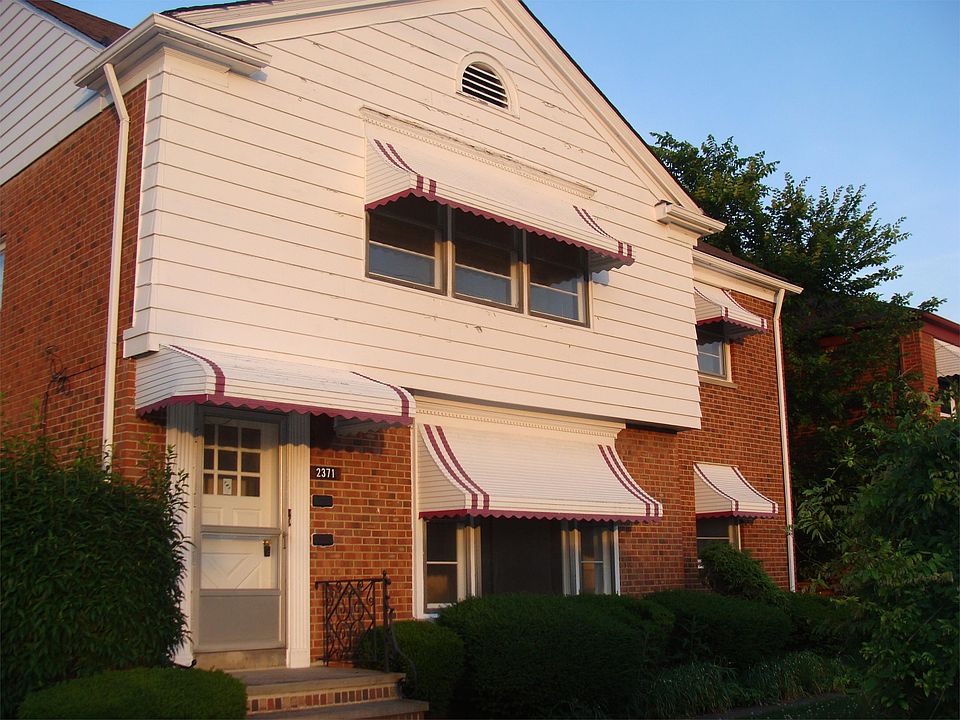 Building Photo 4