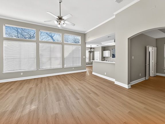 5th image of 3717 Ranchman Blvd