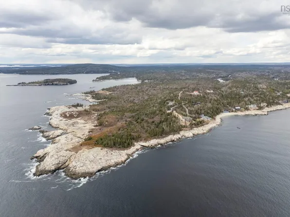 White Point Run #21AB, Chester, NS B0J 1T0