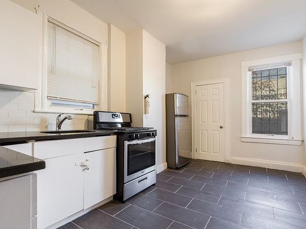 jersey-city-new-jersey-38902808 picture